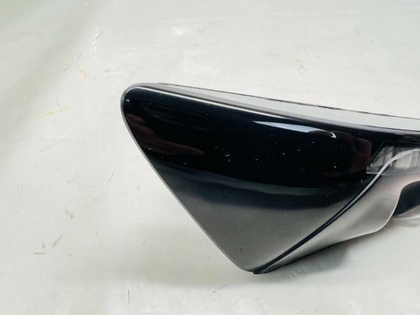 112510677B 2017 2018 19 2020 TESLA MODEL 3 FRONT LEFT FENDER CAMERA TURN SIGNAL - Image 3