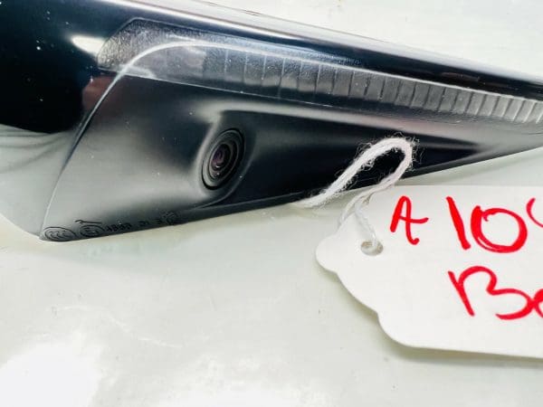 112510677B 2017 2018 19 2020 TESLA MODEL 3 FRONT LEFT FENDER CAMERA TURN SIGNAL - Image 4