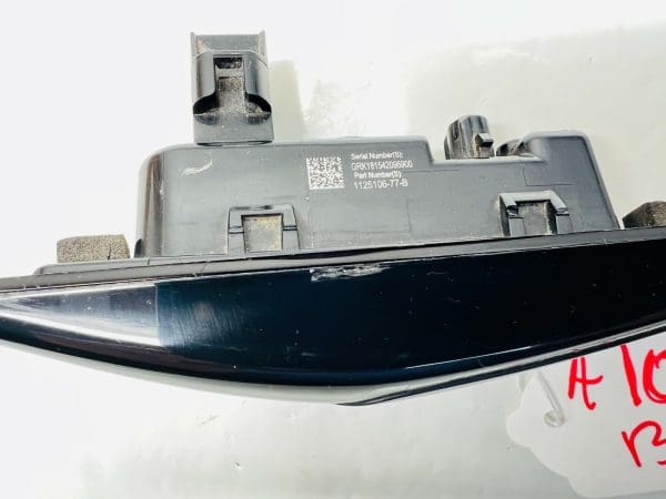 112510677B 2017 2018 19 2020 TESLA MODEL 3 FRONT LEFT FENDER CAMERA TURN SIGNAL - Image 8