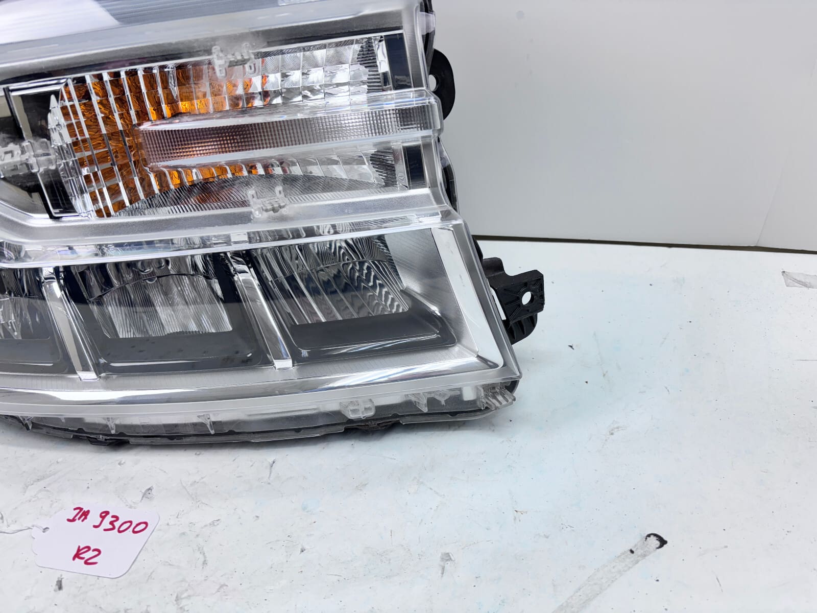 NZ6B13E014BH 2022 2023 2024 FORD MAVERICK LED FRONT RIGHT OEM HEADLIGHT - Image 2
