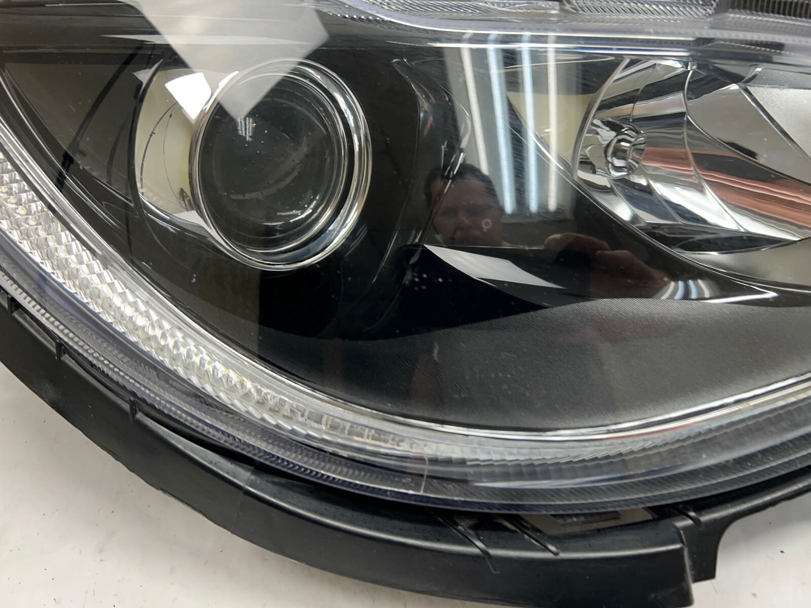 2017 2018 2019 2020 chrysler pacifica halogen led front right oem headlight - Image 7