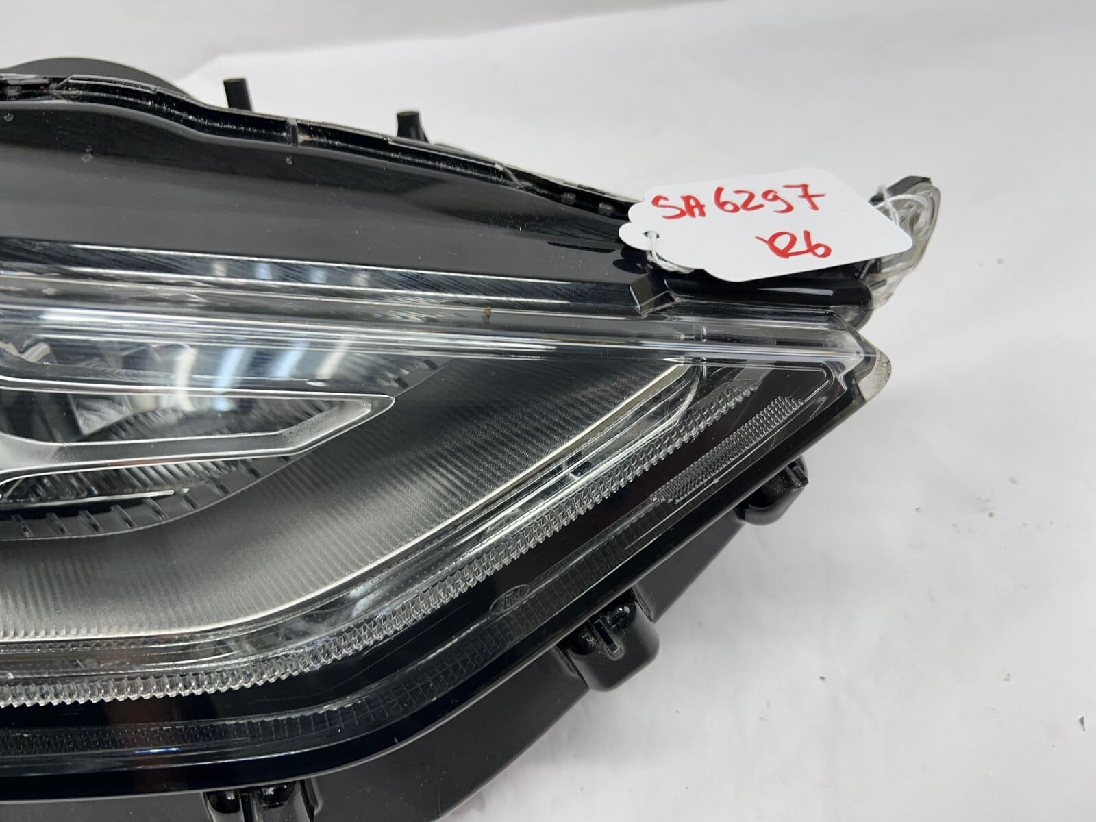 2017 2018 2019 2020 ford fusion halogen led right oem headlight hs7z13000gcp - Image 2