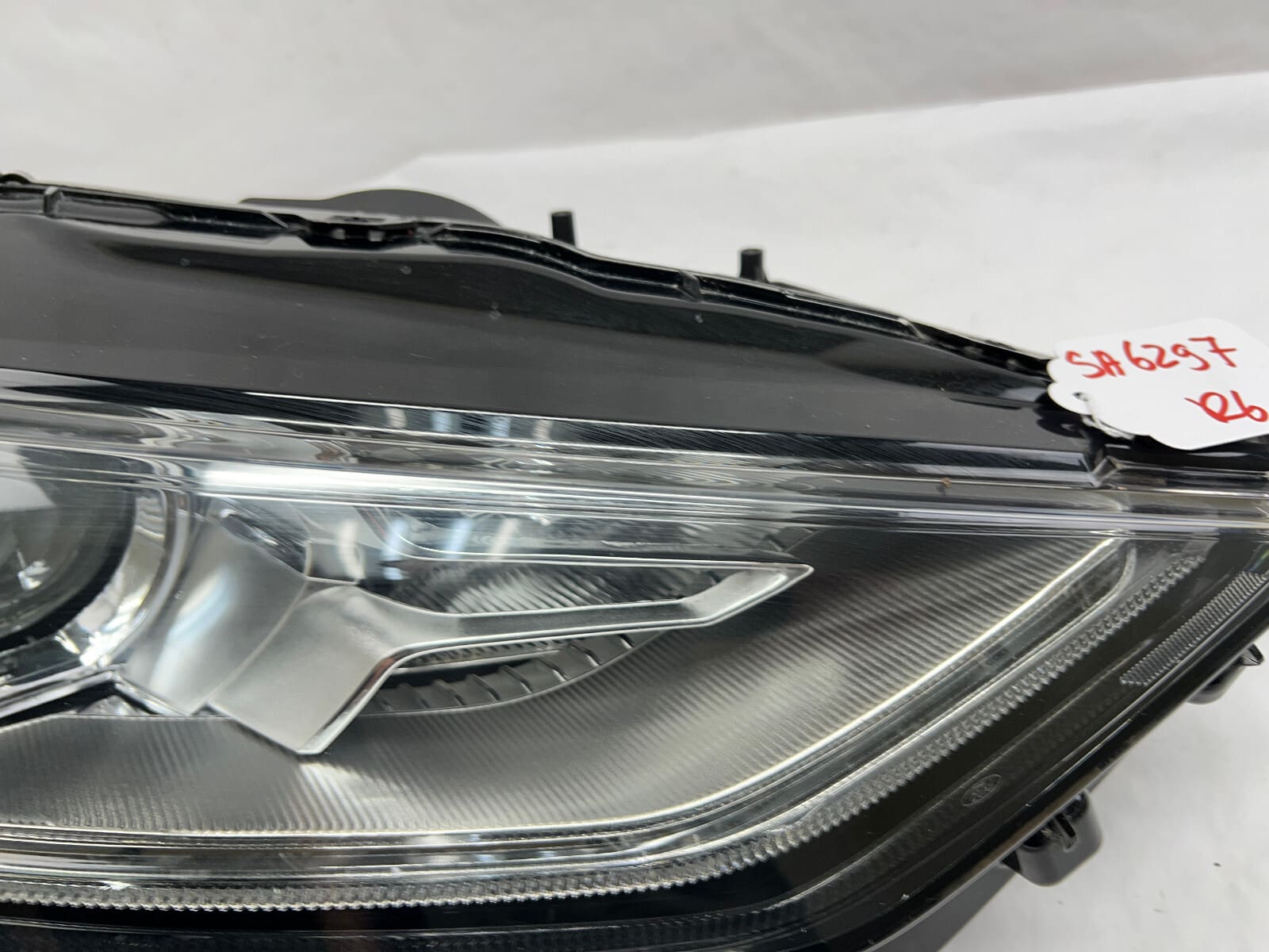 2017 2018 2019 2020 ford fusion halogen led right oem headlight hs7z13000gcp - Image 4