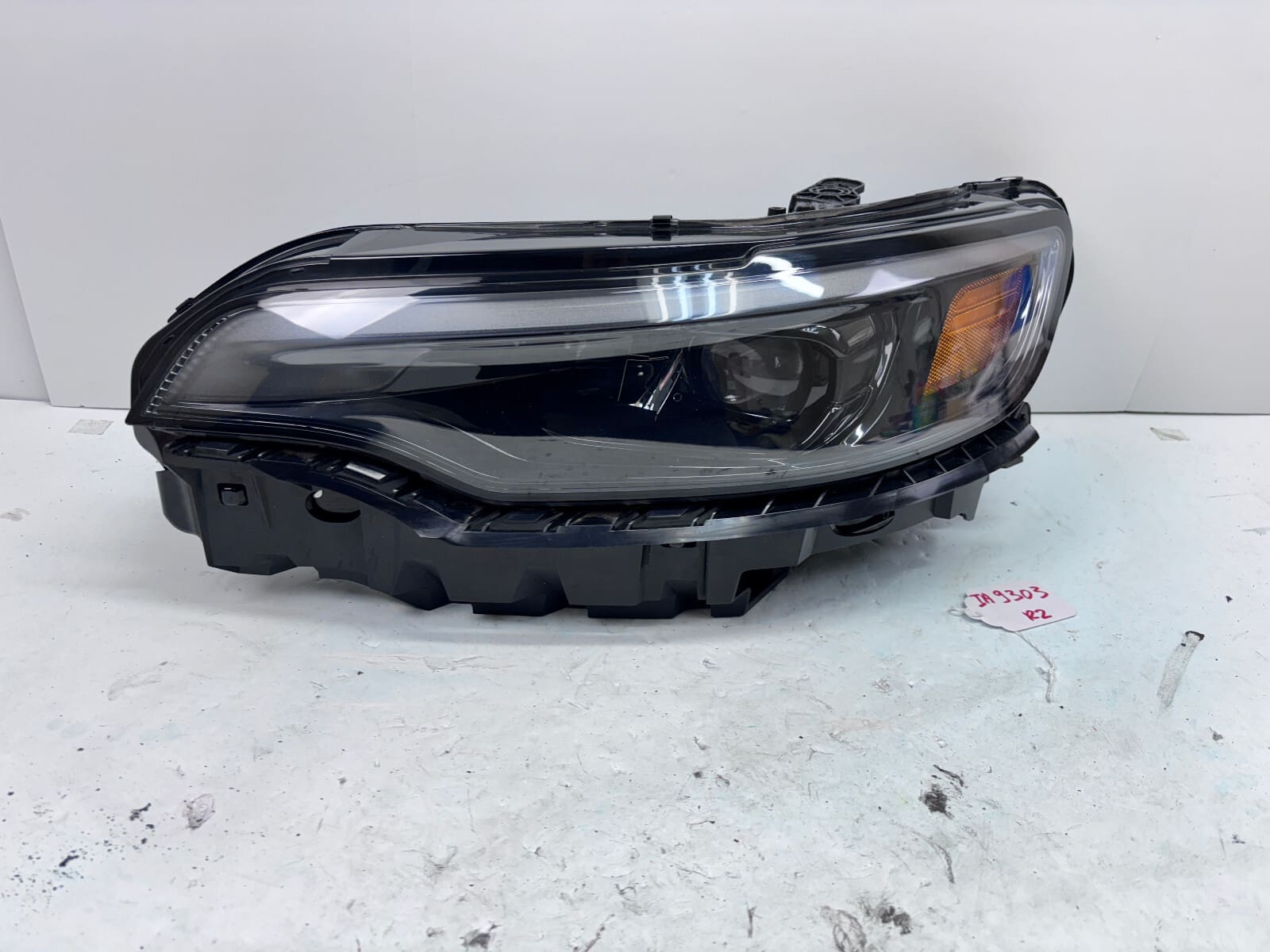 68275945AH 2019 2020 2021 2022 2023 JEEP CHEROKEE LED FRONT LEFT OEM HEADLIGHT - Image 2