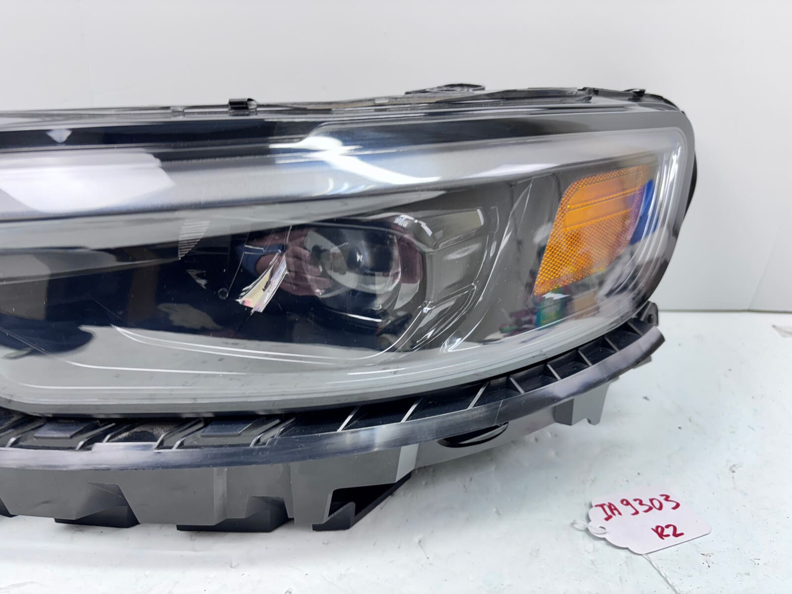 68275945AH 2019 2020 2021 2022 2023 JEEP CHEROKEE LED FRONT LEFT OEM HEADLIGHT - Image 10