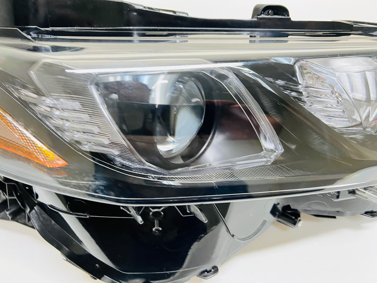 18 2019 2020 2021 2022 2023 TOYOTA CAMRY LED TRD BLACK BEZEL RIGHT OEM HEADLIGHT - Image 6