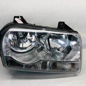 NICE 04805756AG  2005 2006 2007 CHRYSLER 300 FRONT RIGHT OEM HEADLIGHT COMPLETE