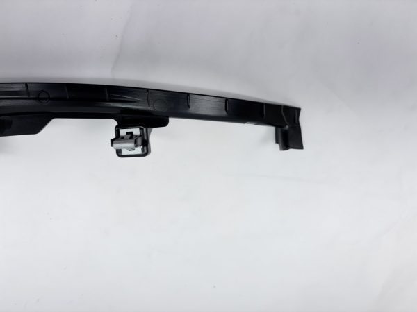 LR131925 2020-2023 LAND ROVER DEFENDER RIGHT PANEL PILLAR TRIM - Image 11