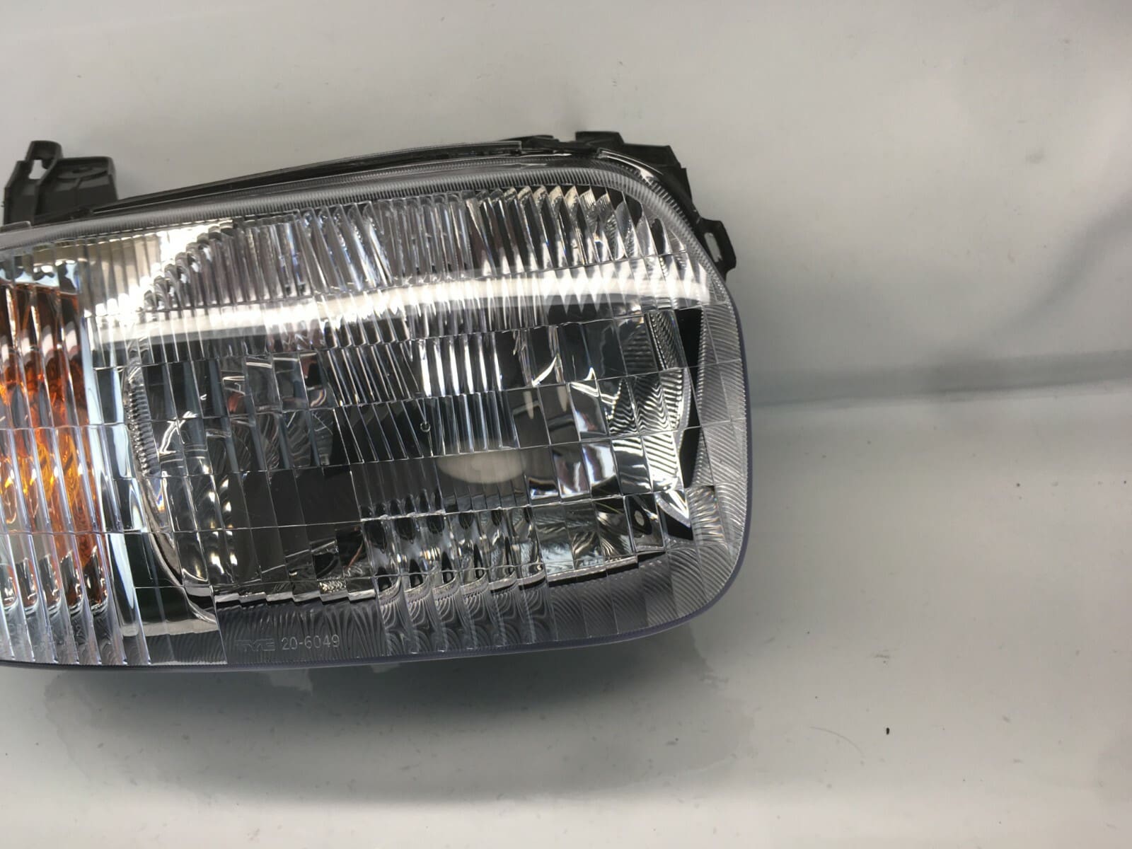 🎈NICE🎈 2001 2002 20003 20004 FORD ESCAPE FRONT RIGHT HEADLIGHT HALAOGEN - Image 5