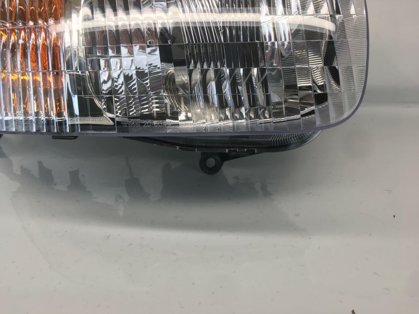 🎈NICE🎈 2001 2002 20003 20004 FORD ESCAPE FRONT RIGHT HEADLIGHT HALAOGEN - Image 7