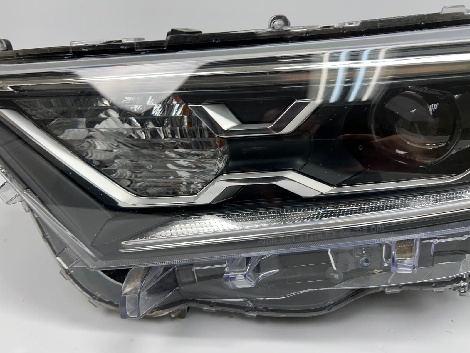 all tabs 2019 2020 2021 toyota rav4 hybrid led front left oem headlight - Image 5