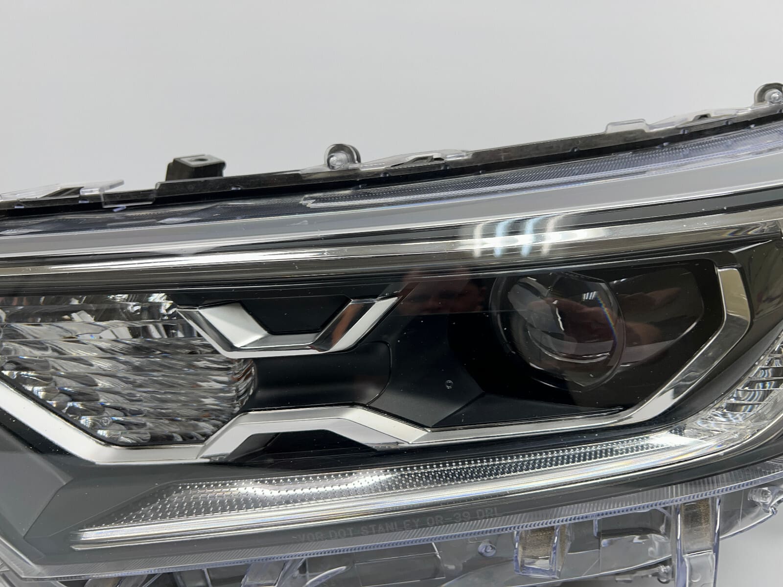 all tabs 2019 2020 2021 toyota rav4 hybrid led front left oem headlight - Image 6
