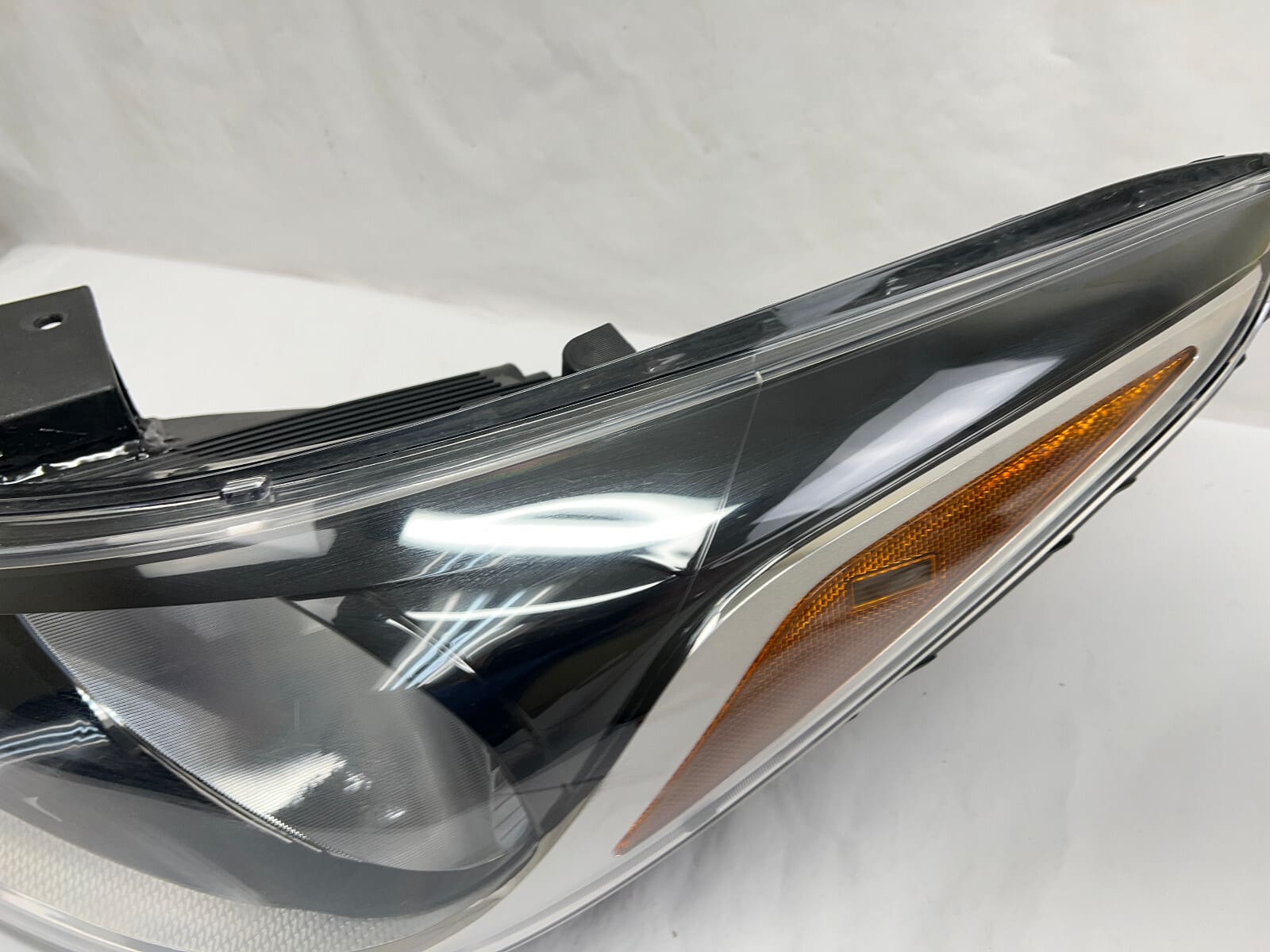 92101-j0xxx 2018 2019 2020 2021 2022 hyundai accent front left oem headlight - Image 8