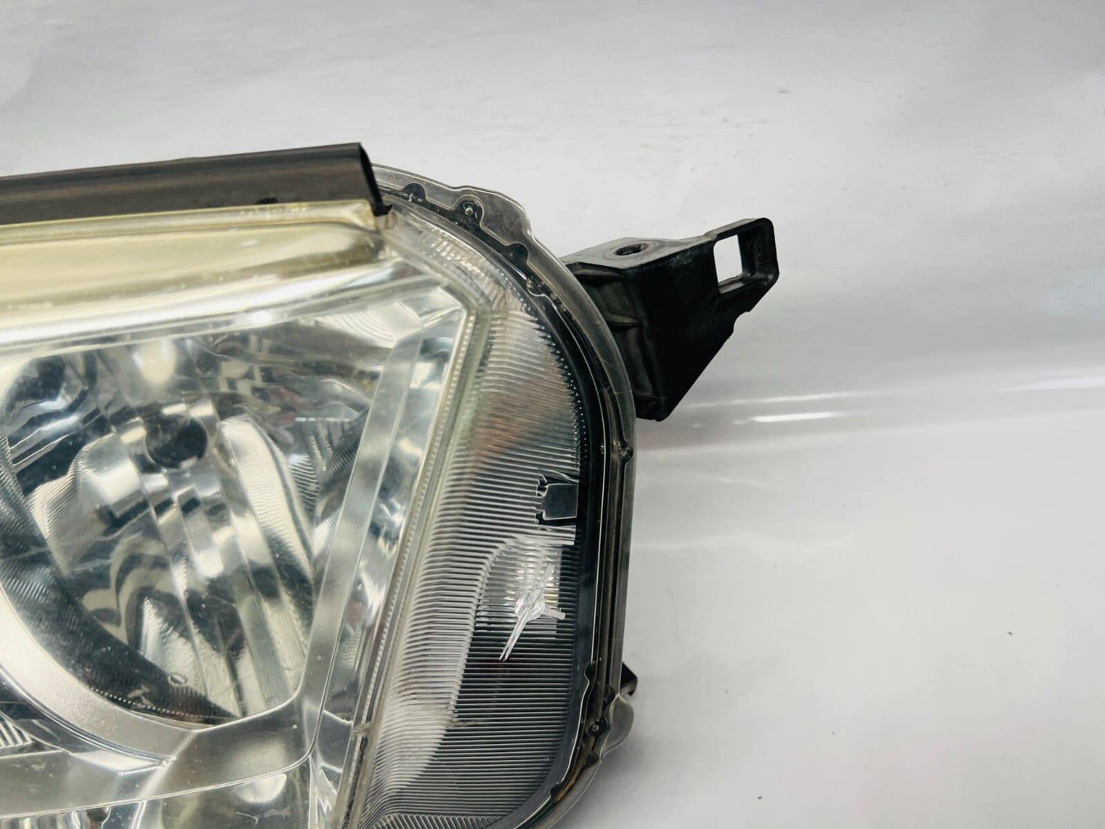 ALL TABS 2010 2011 2012 2013 TOYOTA 4RUNNER FRONT RIGHT OEM HEADLIGHT - Image 2