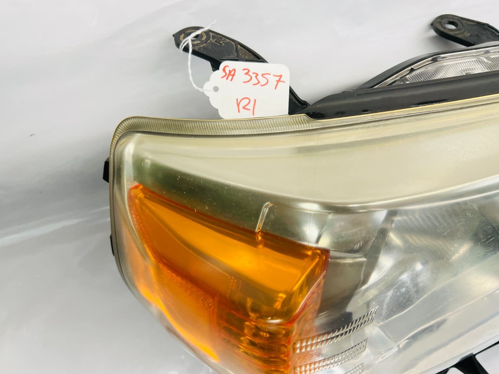 ALL TABS 2010 2011 2012 2013 TOYOTA 4RUNNER FRONT RIGHT OEM HEADLIGHT - Image 9