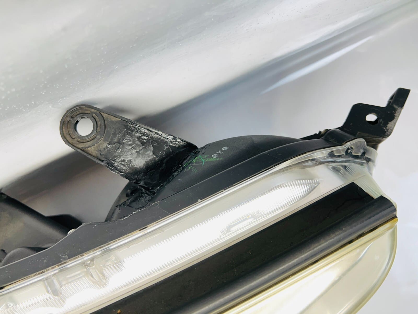 ALL TABS 2010 2011 2012 2013 TOYOTA 4RUNNER FRONT RIGHT OEM HEADLIGHT - Image 12