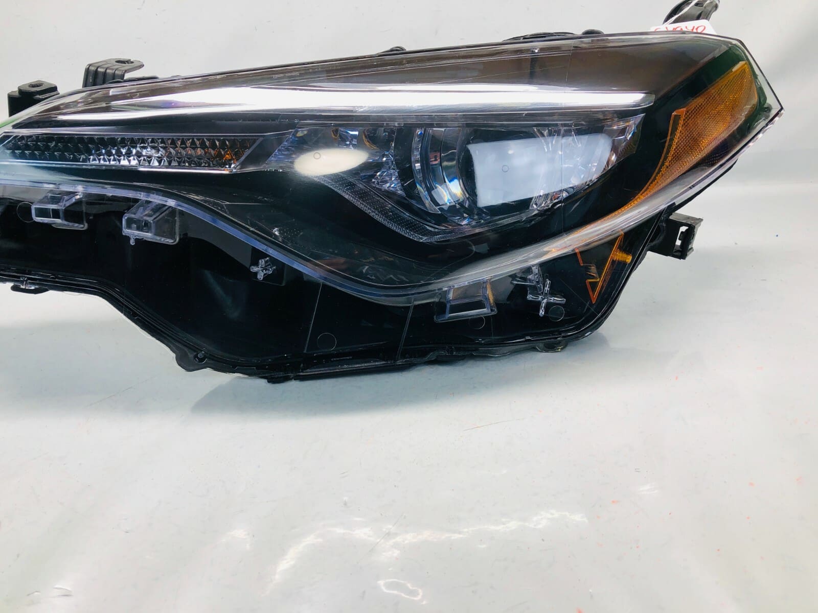 🎈NICE🎈FOR 2017 2018 2019 TOYOTA COROLLA LED FRONT LEFT HEADLIGHT ALL TABS - Image 2