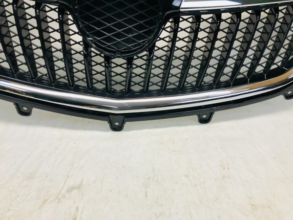 2017 2018 2019 2020 2021 BUICK ENCORE CHROME FRONT OEM GRILLE GENUINE 42542276 - Image 8
