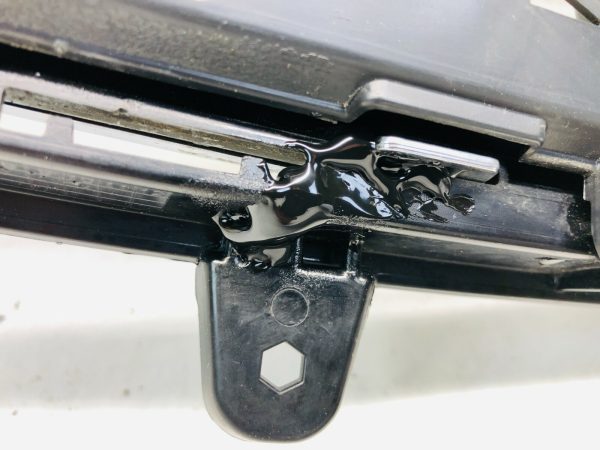 2017 2018 2019 2020 2021 BUICK ENCORE CHROME FRONT OEM GRILLE GENUINE 42542276 - Image 10