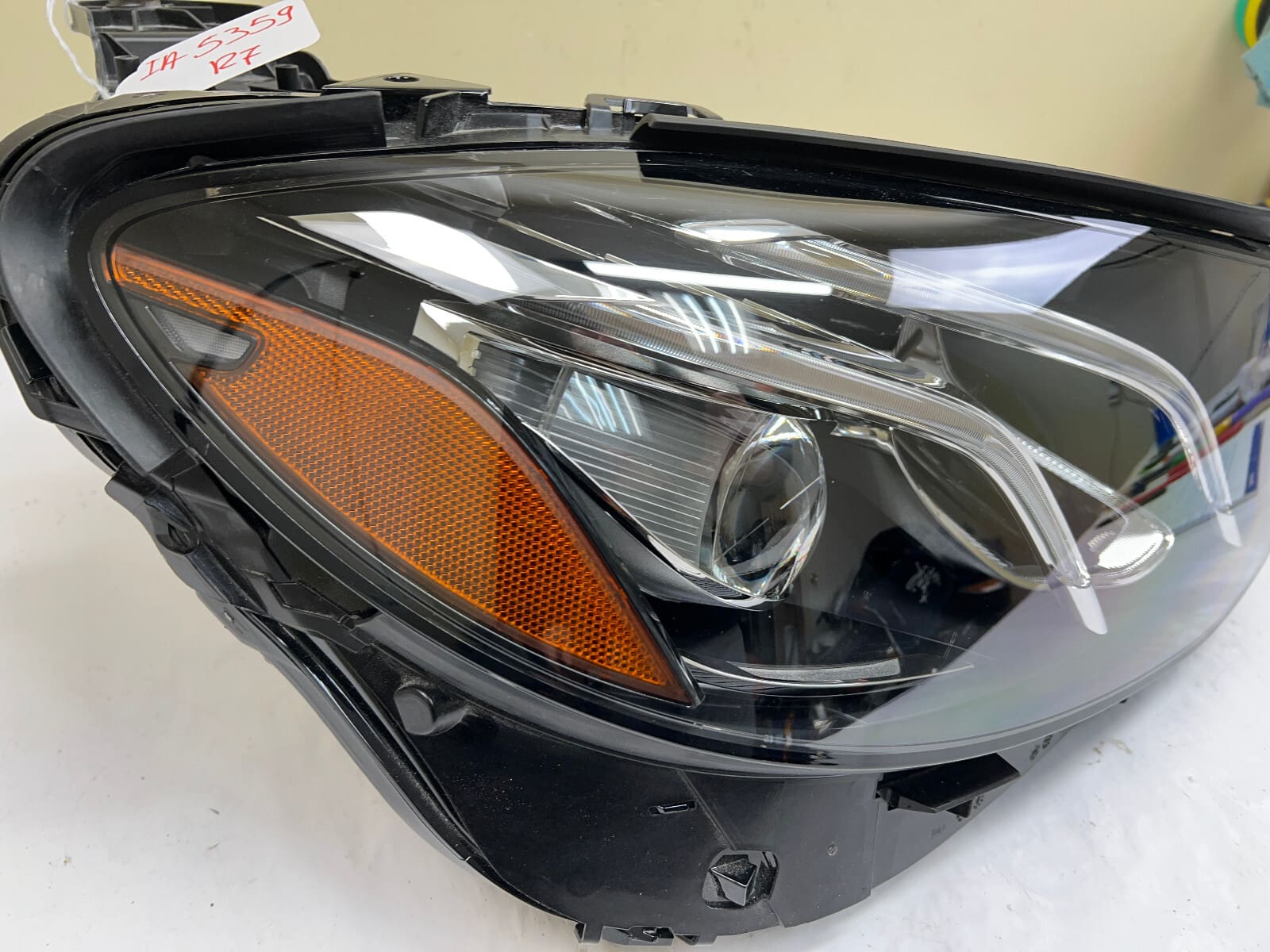 NICE 2017 2018 2019 2020 MERCEDES E CLASS LED E300 E350 E550 RIGHT OEM HEADLIGHT - Image 8