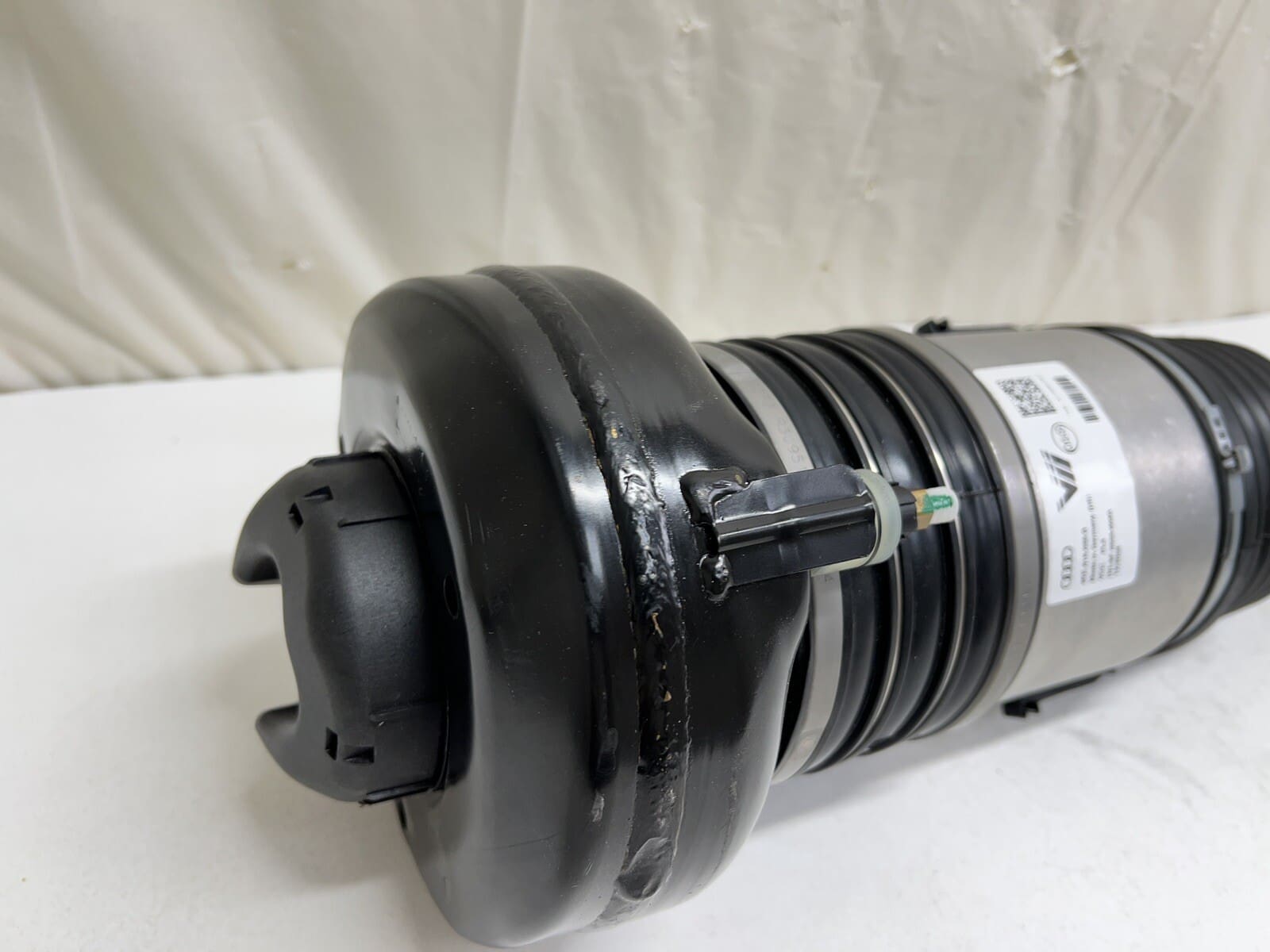 2019-2023 Audi E-Tron Genuine OEM Front Air Suspension Spring Shock 4KE616039G - Image 7