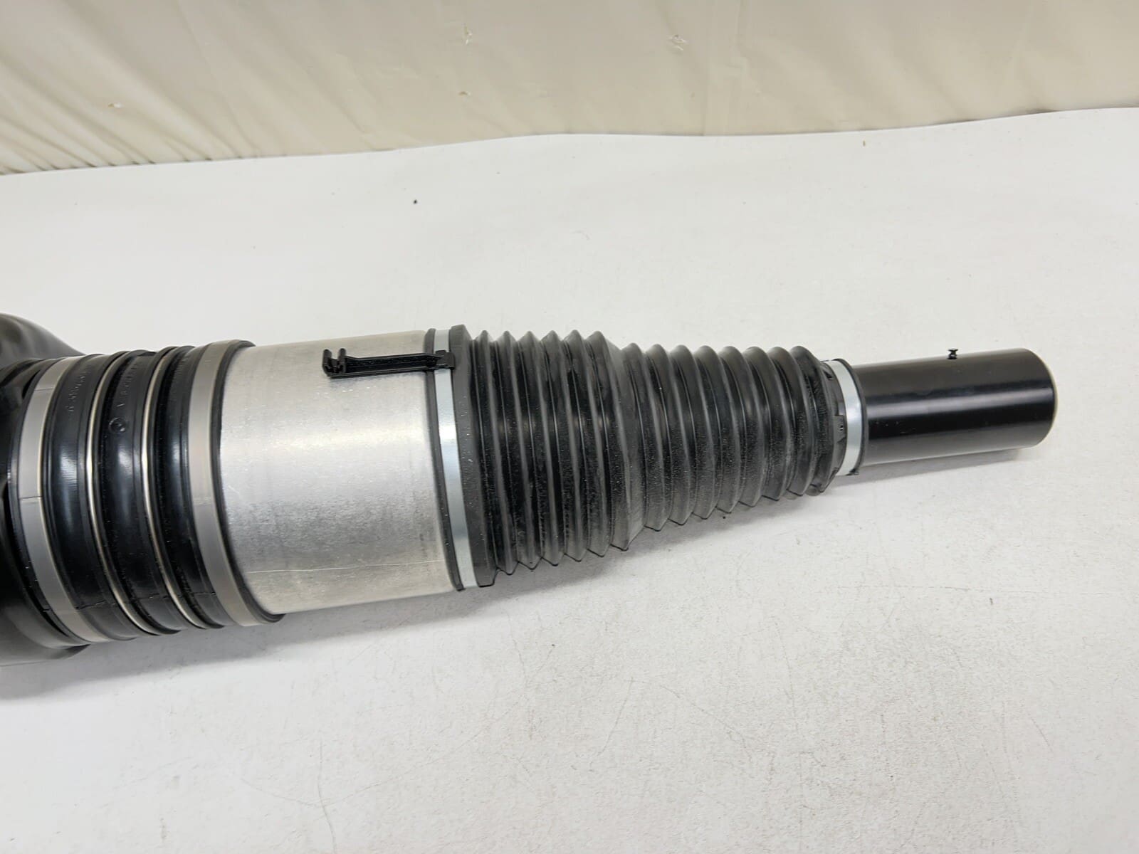 2019-2023 Audi E-Tron Genuine OEM Front Air Suspension Spring Shock 4KE616039G - Image 9