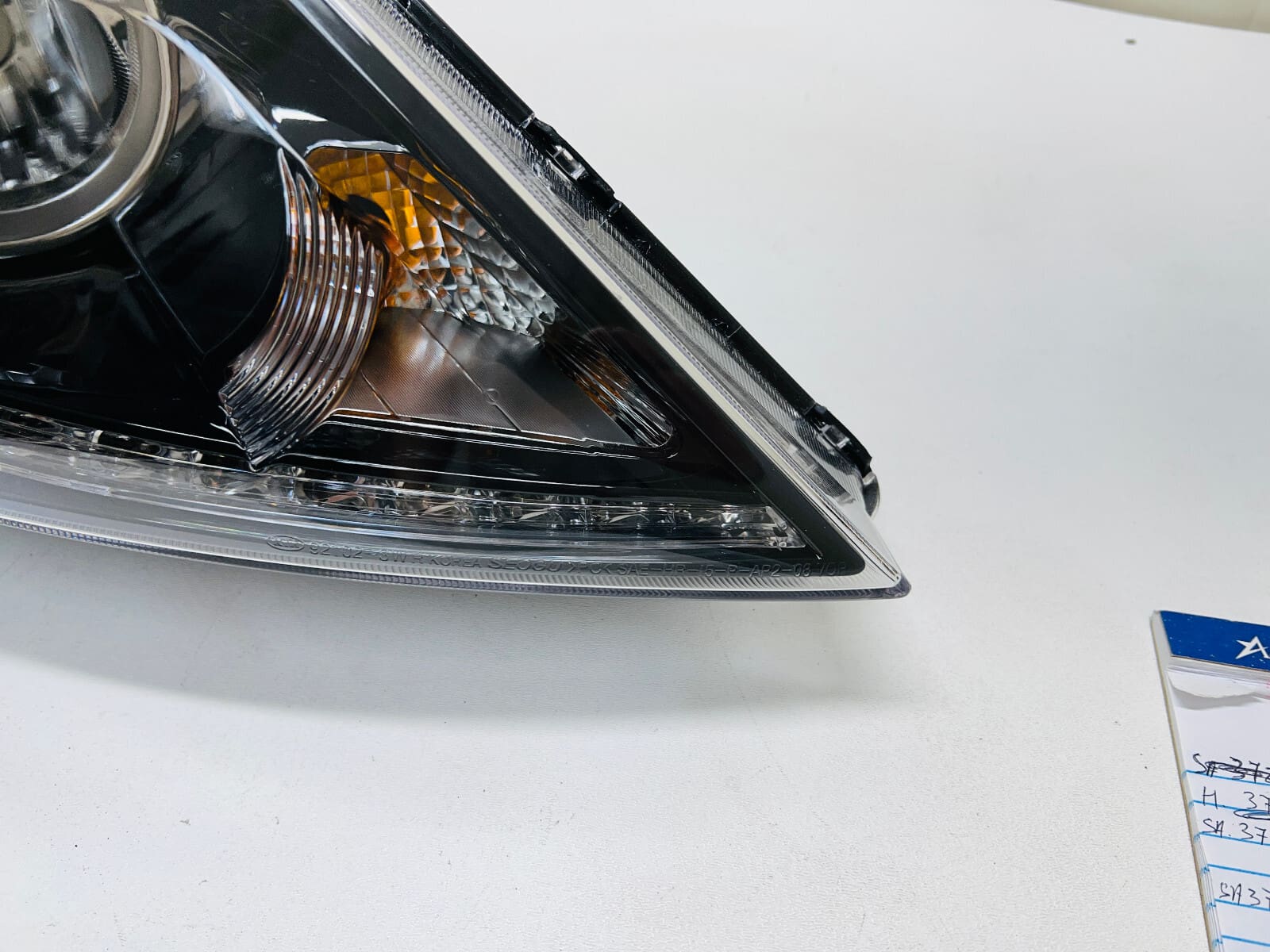 MINT 2013 2014 2015 2016 KIA SPORTAGE HALOGEN LED RIGHT OEM HEADLIGHT 921023w710 - Image 2
