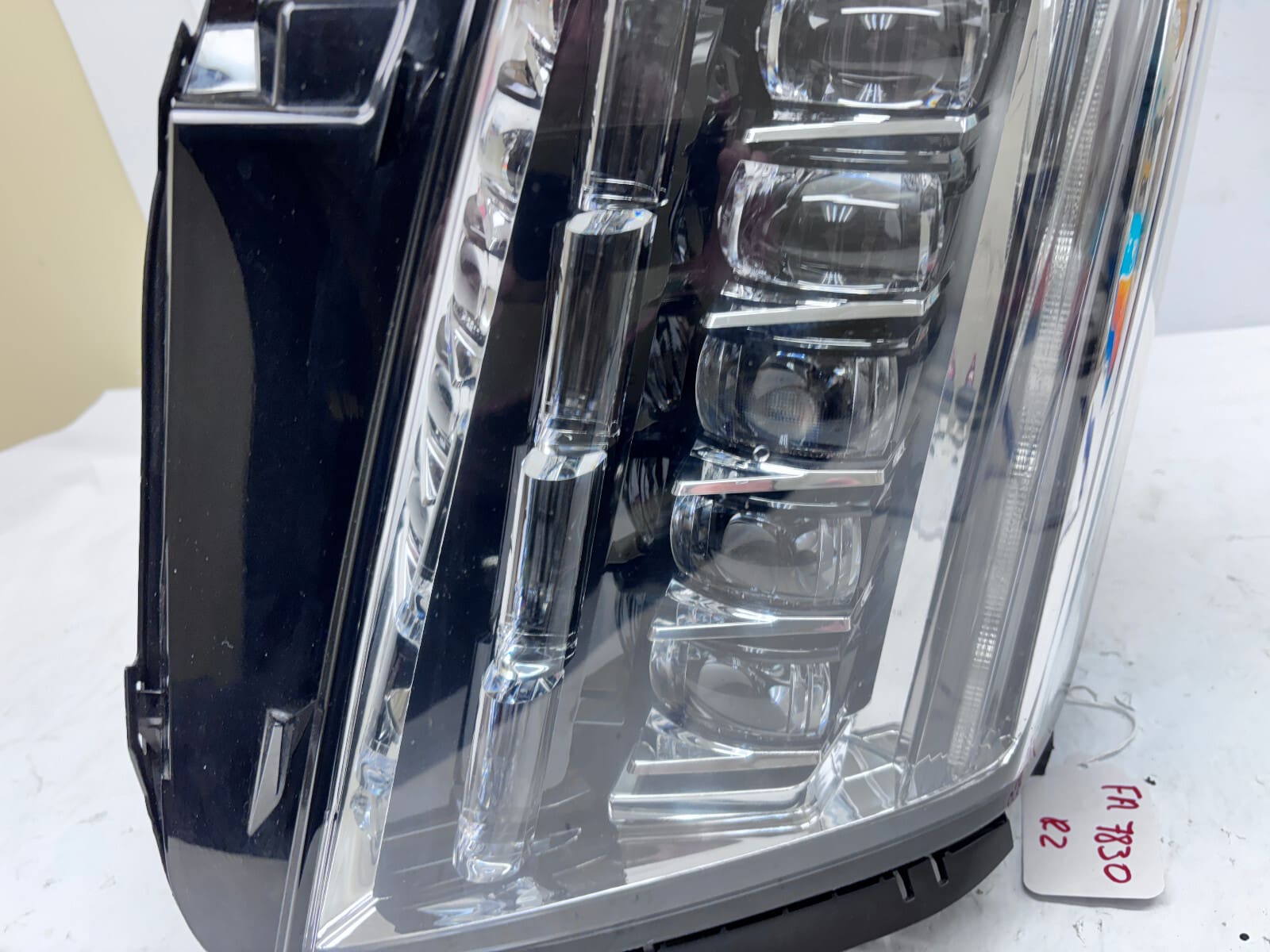 2015 2016 2017 2018 2019 2020 CADILLAC ESCALADE LED LEFT OEM HEADLIGHT 84216044 - Image 4