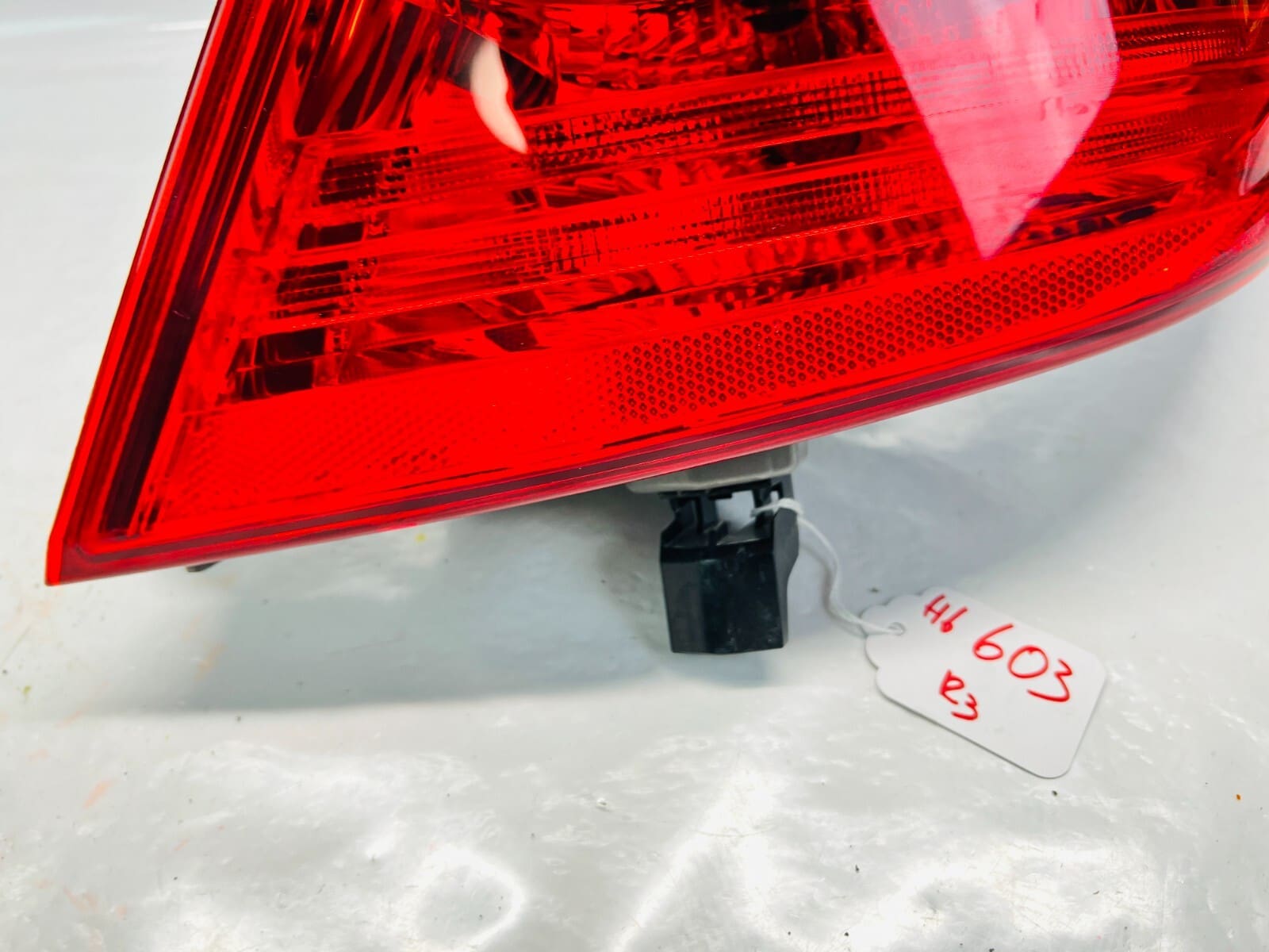 🎈🎈 2015 2016 2017 TOYOTA CAMRY REAR RIGHT OUTER OEM TAIL LIGHT - Image 8