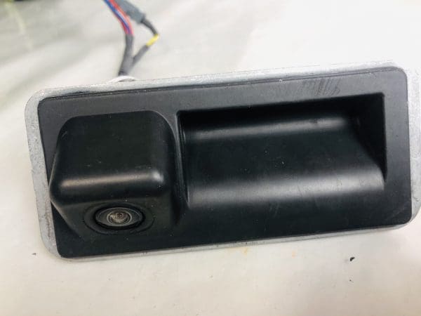 8v0827566. 2015 2016 2017 2018 AUDI A3 S3 A6 S6 A7 RS7 REAR CAMERA DOOR HANDLE - Image 4
