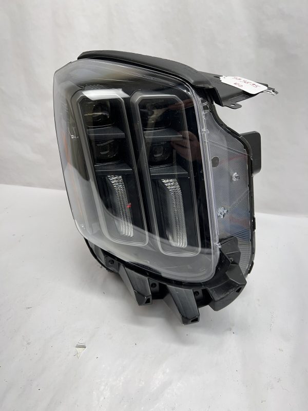 NICE 2023 2024 KIA TELLURIDE FULL LED FRONT RIGHT OEM HEADLIGHT 92102S9550