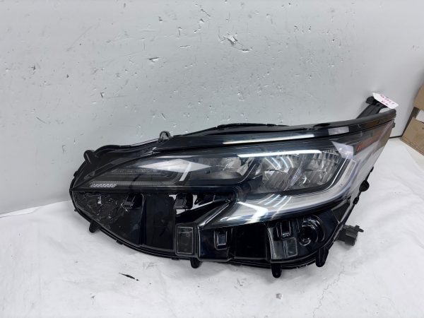 2021 2022 2023 2024 toyota sienna led front left oem headlight damaged