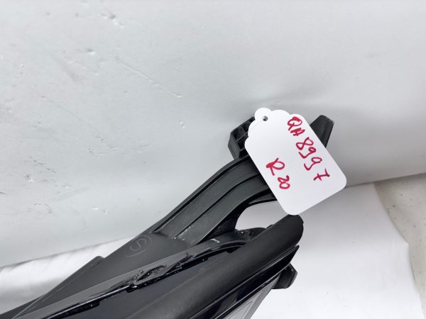 2021 2022 2023 2024 toyota sienna led front left oem headlight damaged - Image 3