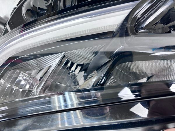 2021 2022 2023 2024 toyota sienna led front left oem headlight damaged - Image 7
