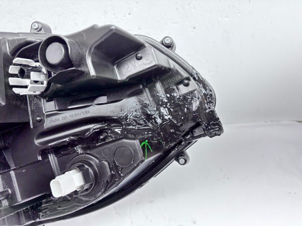 2021 2022 2023 2024 toyota sienna led front left oem headlight damaged - Image 19