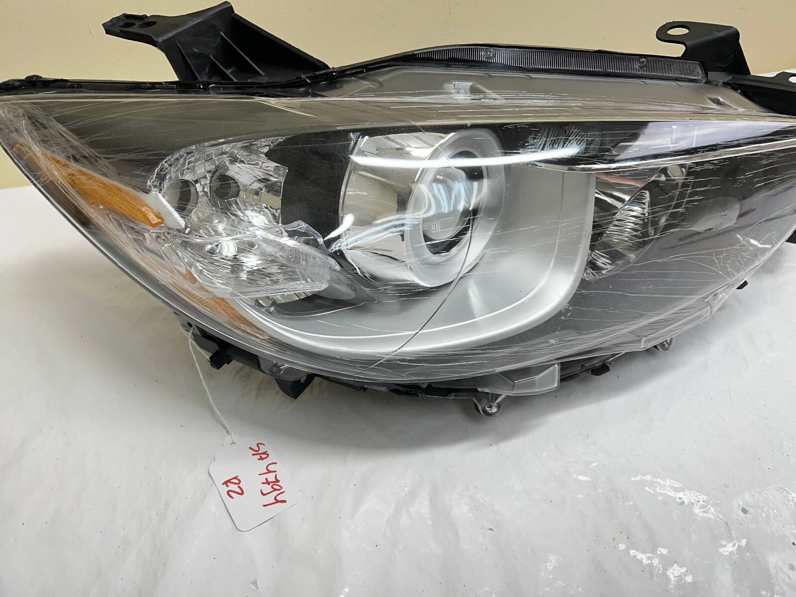 🎈🎈 MINT 2013-2016 Mazda CX-5 Halogen Front Right Headlight - Image 9