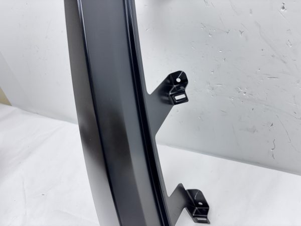 2015-2020 ESCALADE TAHOE SUBURBAN REAR LEFT PANEL PILLAR TRIM MOLDING 23167643 - Image 5