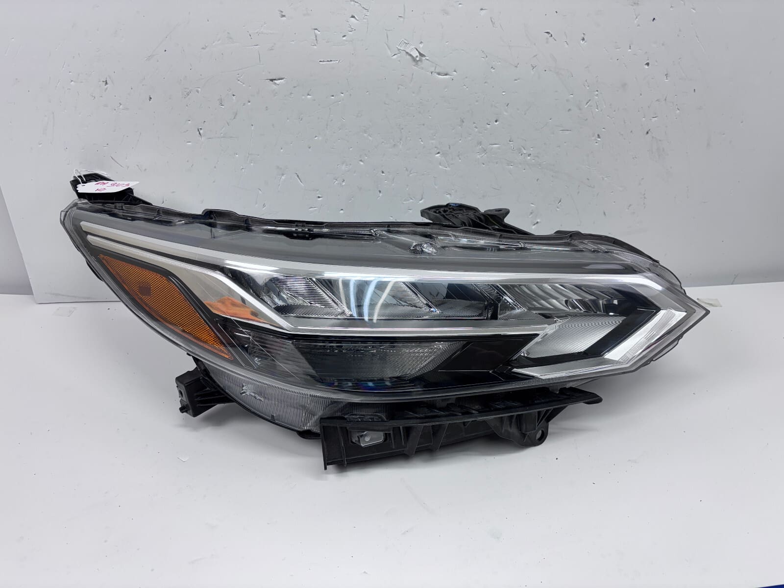260106LB5A 2020 2021 2022 2023 NISSAN SENTRA LED FRONT RIGHT OEM HEADLIGHT