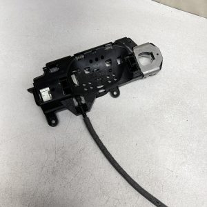 8W1837811A. 2017-2023 AUDI A4 A5 RS5 S4 S5 Front Left Door Handel Support Base