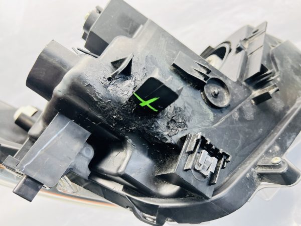 ALL TABS. 2017 2018 MAZDA 3 HALOGEN FRONT LEFT OEM HEADLIGHT GENUINE B63B-51040 - Image 12