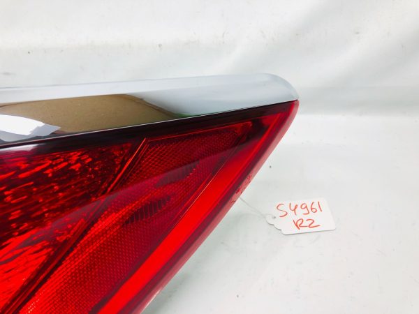2014 2015 2016 BUICK LACROSSE REAR RIGHT OUTER OEM TAIL LIGHT TESTED GENUINE - Image 4
