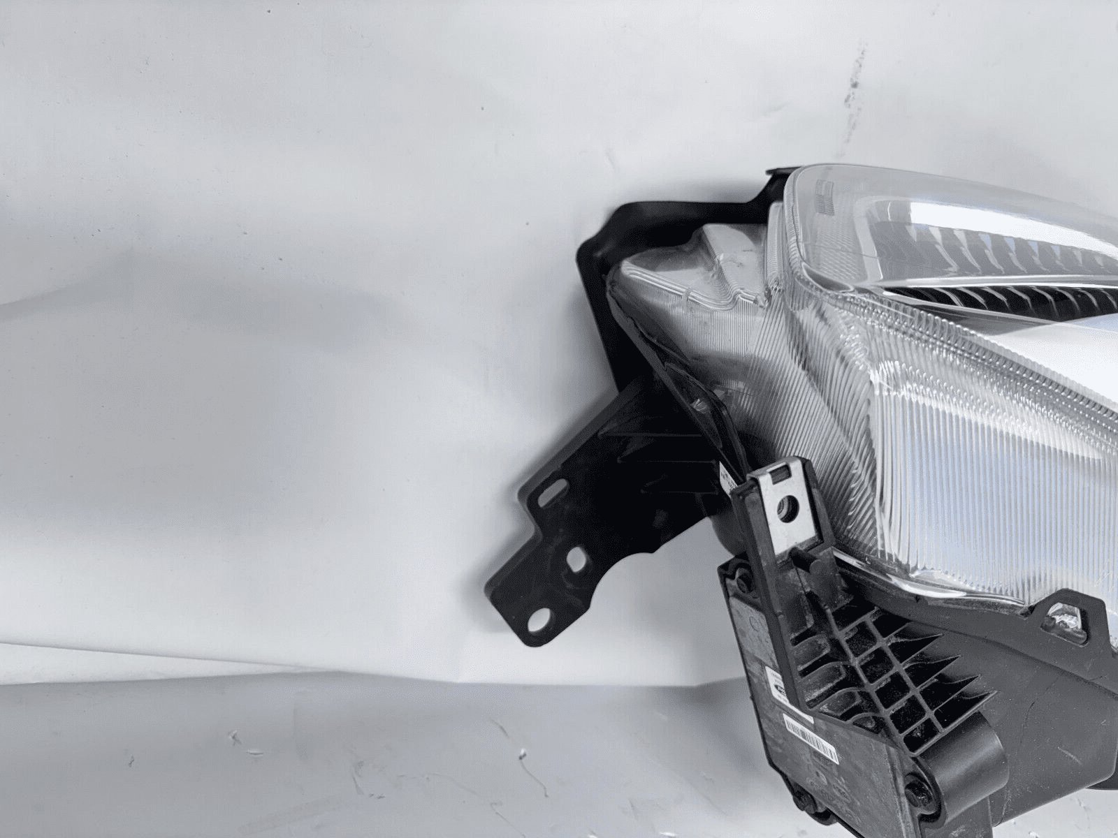 2017 2018 2019 FORD ESCAPE HALOGEN LED FRONT RIGHT OEM HEADLIGHT GJ5413W029BH - Image 16