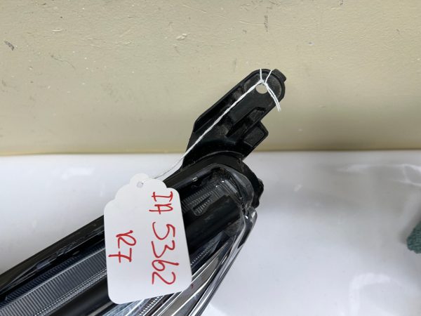 2017 2018 2019 TOYOTA HIGHLANDER HALOGEN LED FRONT LEFT OEM HEADLIGHT - Image 9