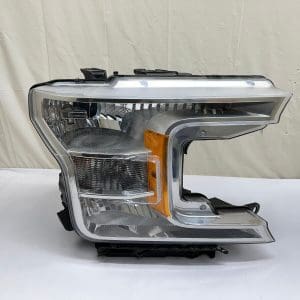 2018 2019 2020 FORD F150 HALOGEN FRONT RIGHT OEM HEADLIGHT
