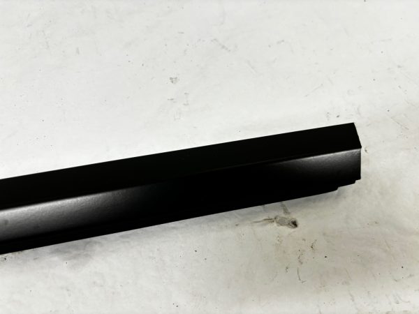2020 2021 2022 2023 Tesla Model Y front left door belt molding oem 1621166-00-B - Image 2
