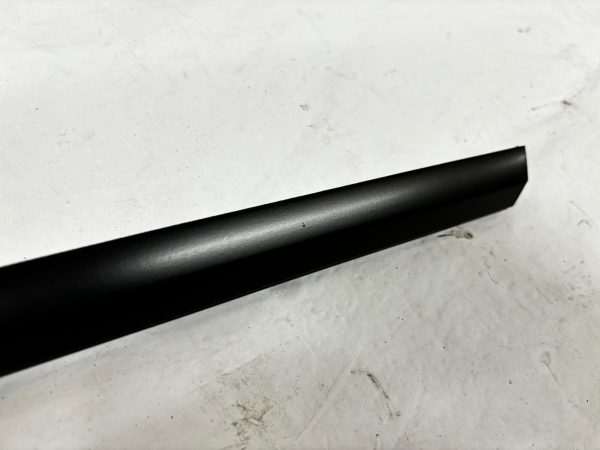 2020 2021 2022 2023 Tesla Model Y front left door belt molding oem 1621166-00-B - Image 7