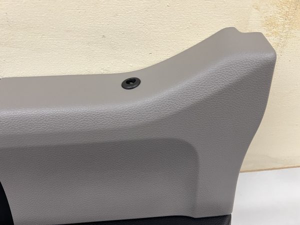2018-2022 FORD SUPER DUTY CREW CAB F250 F350 F450 REAR LEFT OEM DOOR PANEL GRAY - Image 2