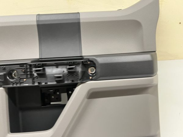 2018-2022 FORD SUPER DUTY CREW CAB F250 F350 F450 REAR LEFT OEM DOOR PANEL GRAY - Image 8