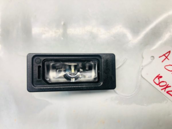 5NA943021, VW ATLAS PASSAT JETTA TIGUAN GOLF REAR LED LICENSE PLATE LIGHT OEM - Image 4