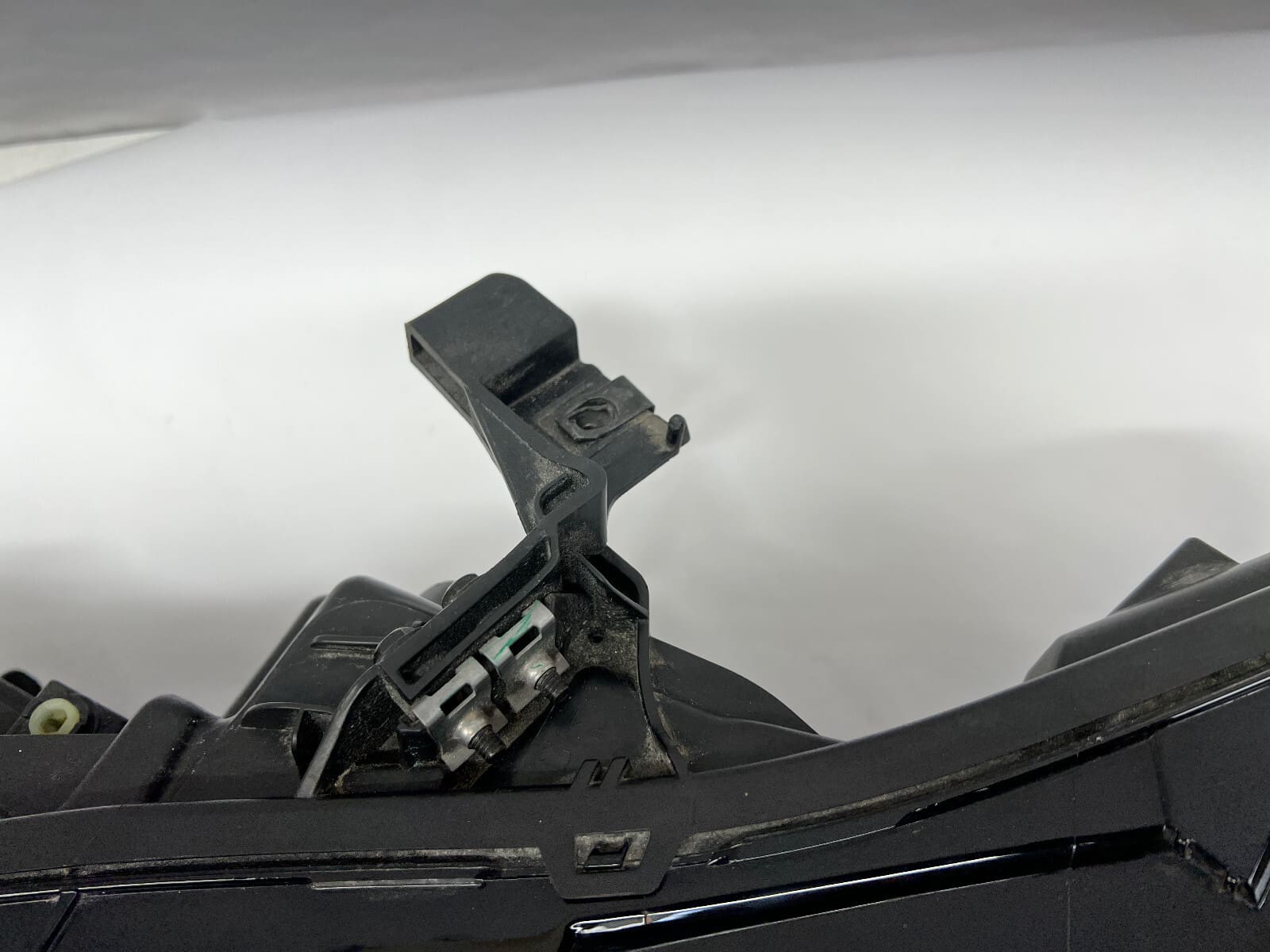 ds7313w030cd 2013 2014 2015 2016 ford fusion halogen front left oem headlight - Image 14